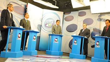 Chocho: Debate não ajuda a esclarecer e indecisão segue em alta na disputa pelo Senado