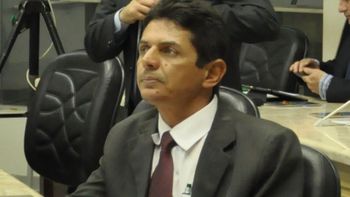 Sem noção: Mazett volta a apresentar projeto que chama atenção pela irrelevância