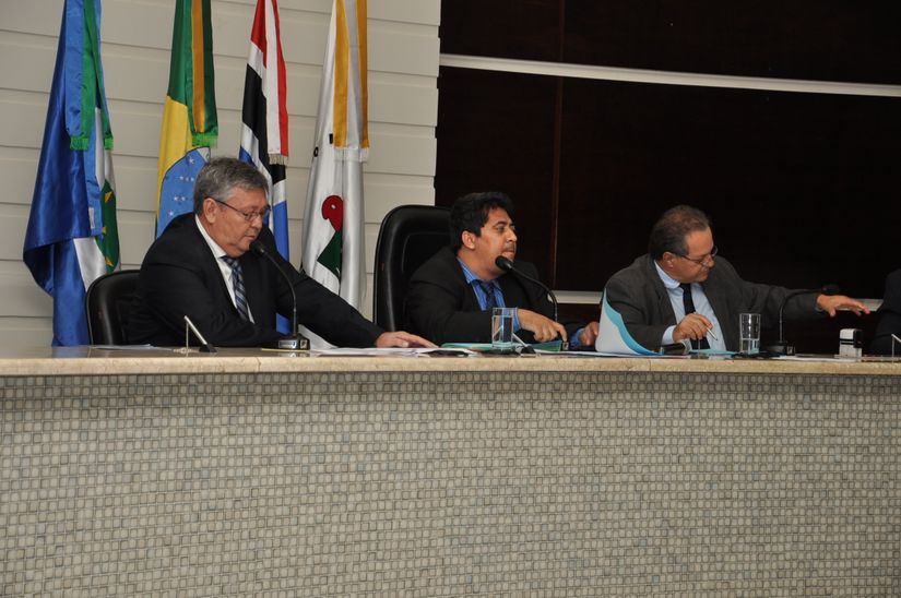 Vereadores declaram solidariedade a Pátio e pedem calma à população no atual momento político