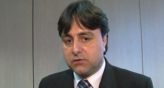 Sob pressão: Miguel Mendes oficializa renúncia e é substituído na última hora 