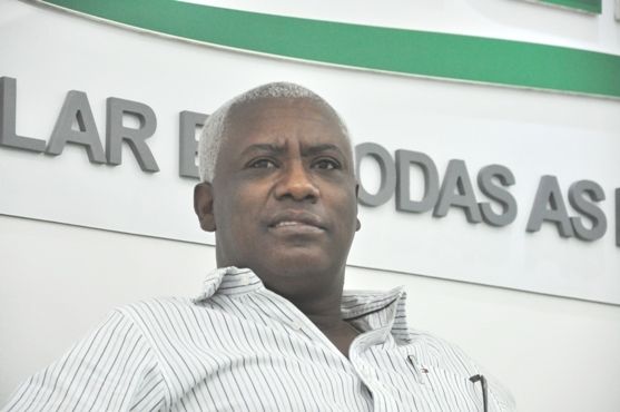 Adonias comemora vinda de Blairo para o PMDB e aposta em candidatura própria