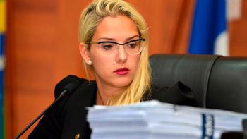Pedido de desfiliação de Janaina Riva do PSD é deferido pelo TRE