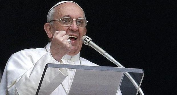 Papa Francisco faz apelo pela paz mundial