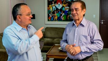 Governador convida arquiteto para participar da transferência simbólica da capital