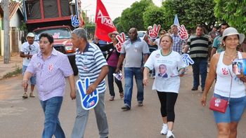 Ananias Filho (PR) participa de arrastão político no Jardim Primavera e recebe apoios