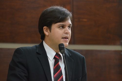 Vereador reivindica convênio com Governo do Estado para regularização fundiária de bairros