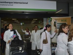 Dilma critica preconceito contra cubanos