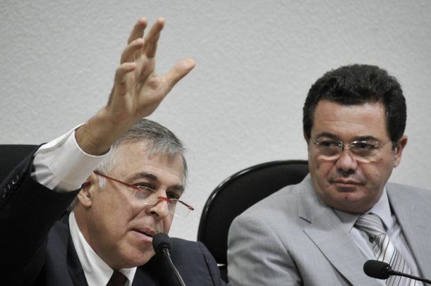 Senadores cadastrarão assessores para conhecer investigações da Lava Jato