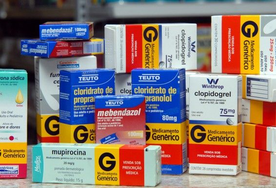 Vereadores denunciam falta de remédios em PSFs e no PA