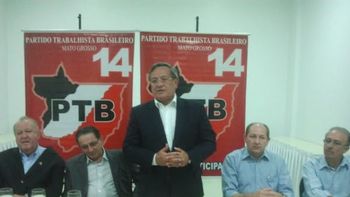 "Eu vim para construir um projeto político", diz pagot em ato de filiação ao PTB
