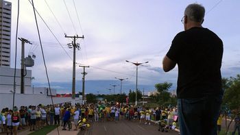 Manifestação contra Dilma perde força