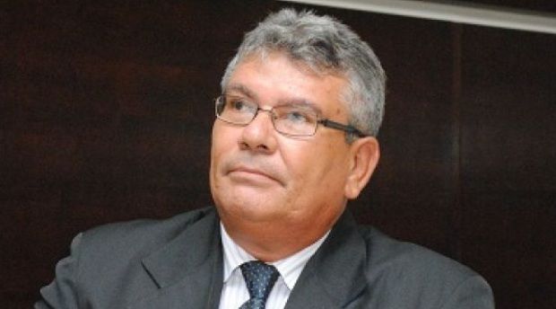 Forças ocultas: Saída de Ailton das Neves da Coder merece atenção máxima