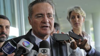 País vive momento propício para reforma política, diz Renan Calheiros