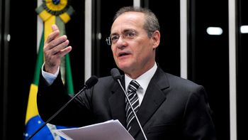 Mais de meio milhão já assinaram petição eletrônica pedindo impeachment de Renan Calheiros