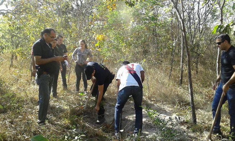 Polícia encontra ossada de mãe e filho desaparecidos 