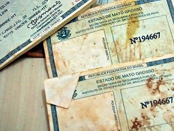 Depois de títulos serem encontrados em VG, mesários são treinados para identificar documentos falsos