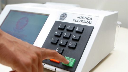TRE agiu bem ao afastar juiz suspeito de 'ligações perigosas' com candidato em Lucas do Rio Verede