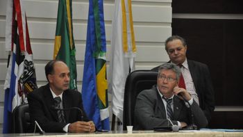 Venda de terrenos do município pode desmoralizar vereadores que aprovaram mudança na Lei Orgânica