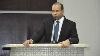 Thiago Muniz faz duro discurso contra governador Silval Barbosa