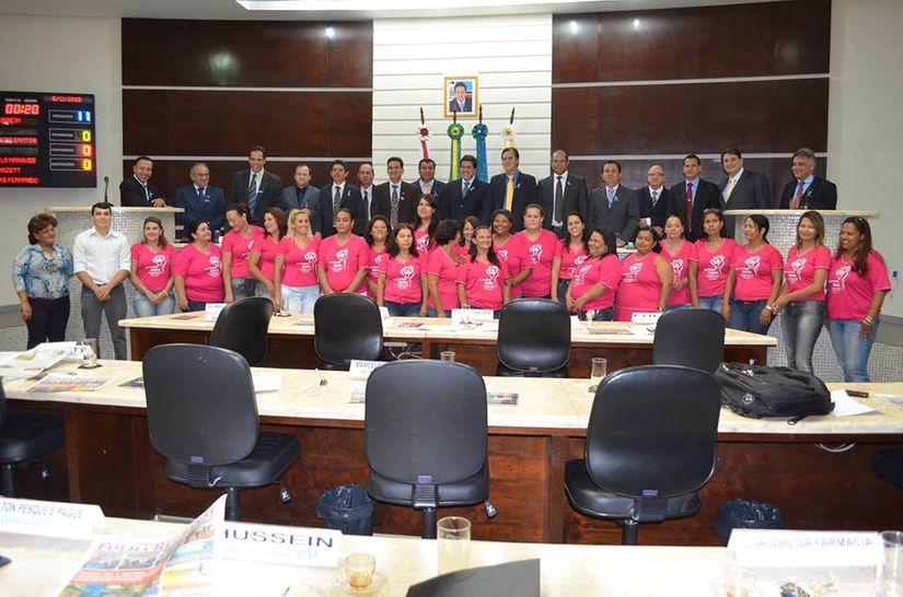 Equipe do Centro de Saúde do bairro São Francisco é homenageada pela Câmara