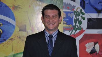 Projeto prevê a doação de livros para as unidades e escolas municipais