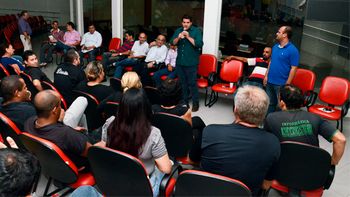 Servidores da Câmara se reúnem com vereadores e cobram celeridade na aprovação de PCCS