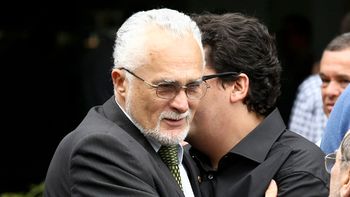 Presidente do STF autoriza prisão domiciliar ou hospitalar para Genoino