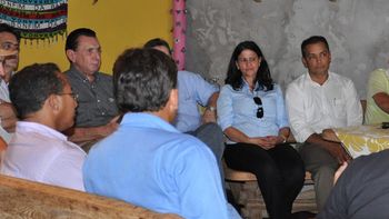 Reunião suprapartidária organizada pelo PMDB é marcada por críticas à Pátio