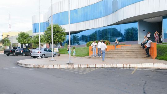 Prefeitura de Rondonópolis aumenta controle para reduzir faltas e horas extras