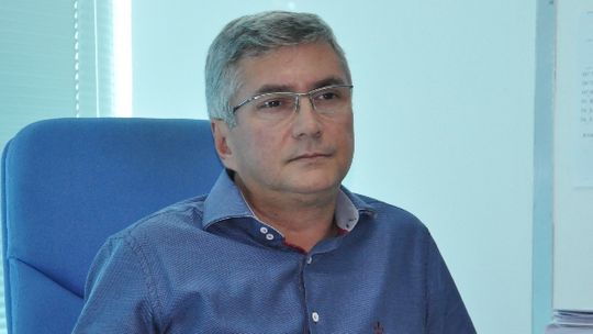 Percival deve aproveitar saída de Ednaldo para melhorar comunicação com o Legislativo