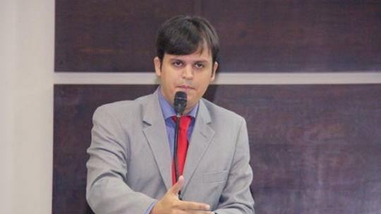 Vereador faz ‘politicagem barata’ sobre Centro de Multiuso