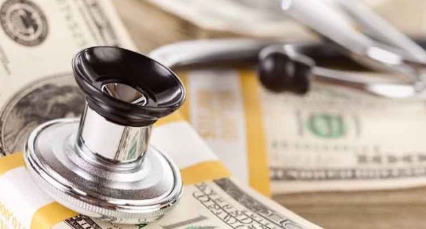 Concorrência leva médicos a denunciar caos na Saúde