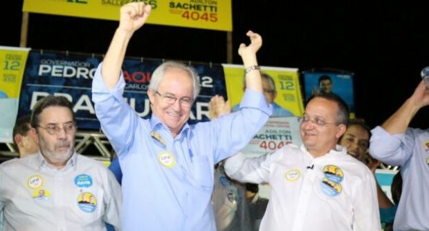 Bom Humor: 'Ele não é candidato a Miss Simpatia', diz Taques sobre Adilton