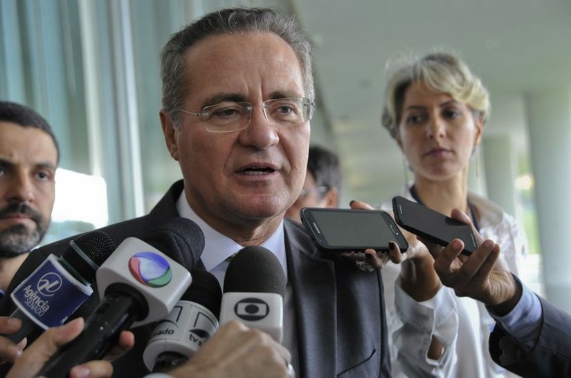 País vive momento propício para reforma política, diz Renan Calheiros