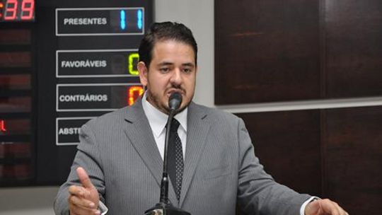 Ibrahim sugere ações que destinarão mais policiais nas ruas