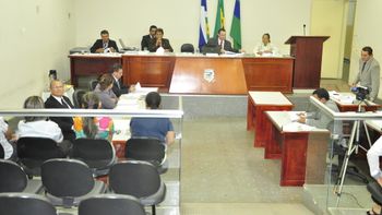 Vereadores reprovam abertura de nova CPI contra prefeita de Pedra Preta