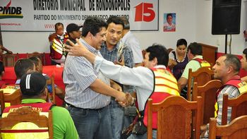 Candidato Ananias se reúne com os mototaxistas e recebe apoio da categoria