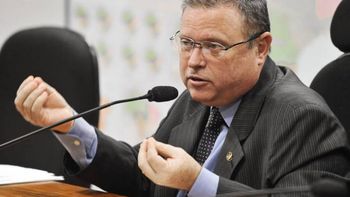Depois de anos apoiando Dilma, Blairo ensaia discurso de oposição