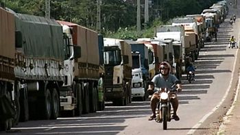 BR-364: Demora no terminal da ALL congestiona tráfego e atormenta motoristas e passageiros