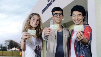 TSE lança Semana do Jovem Eleitor de olho em eleitores entre 16 e 17 anos