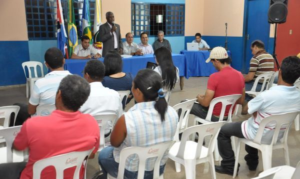 Começam hoje audiências que discutirão Orçamento para 2014 