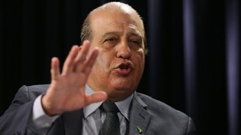 Presidente do TCU diz que Cuiabá parece 'praça de guerra' e que Brasil passará vergonha na Copa