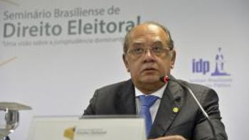 Gilmar Mendes vota pela anulação de decreto que muda bancadas na Câmara