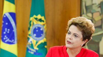 Somente 7,7% aprovam governo Dilma