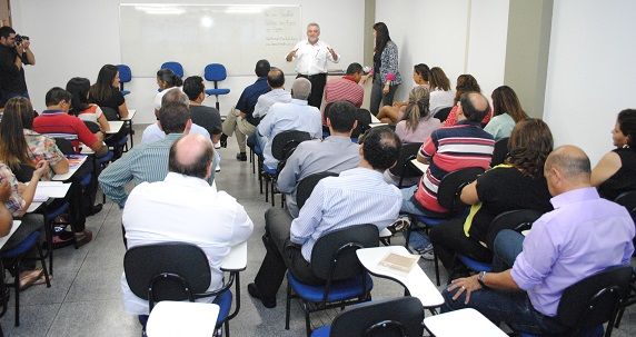 Prefeito participa de aula inaugural do curso de Gestão Pública com ênfase em Projetos da Unic
