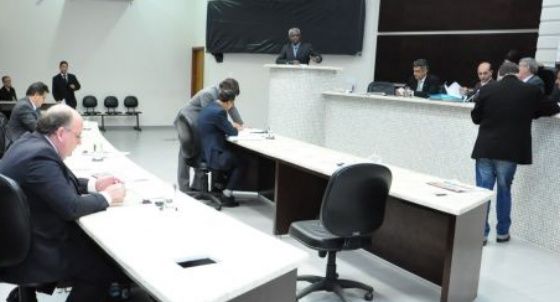Presidente do PR fala em oposição, mas vereadores do partido deverão agir com independência