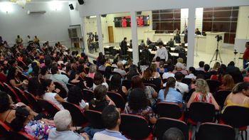 Projeto de Lei pode reduzir salários de agentes de higienização