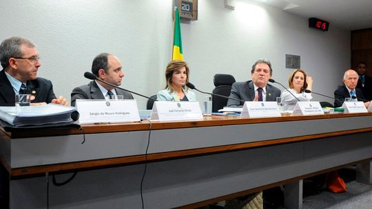 Aprovada pelo Senado, Lei da Guarda Compartilhada aguarda sanção de Dilma