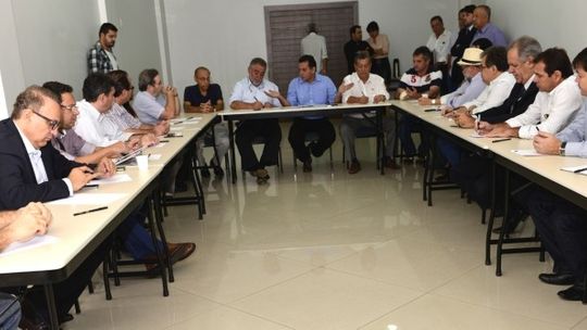 Balaio: Partidos de oposição se articulam em MT para enfrentar governistas em 2014