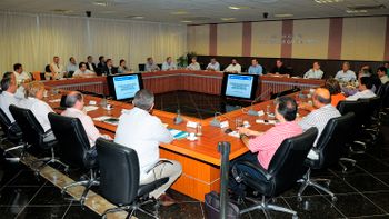 Silval determina esforço para execução de 95% do orçamento 2013 